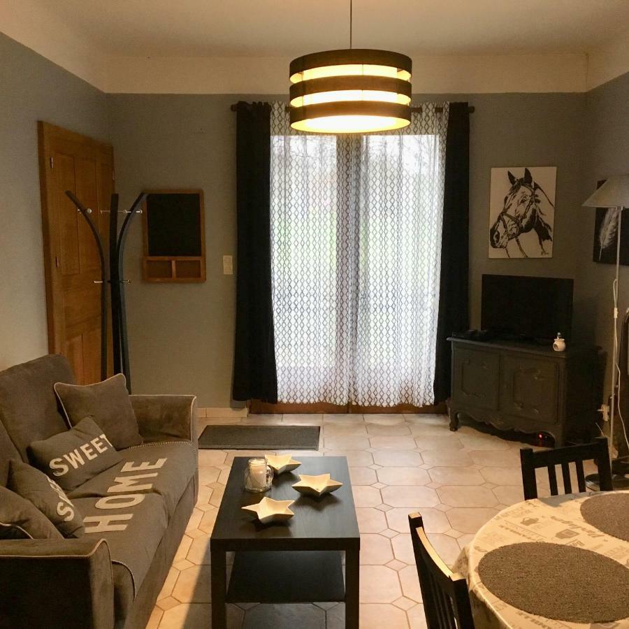 Balleville Gite De Solama Avec Spa מראה חיצוני תמונה