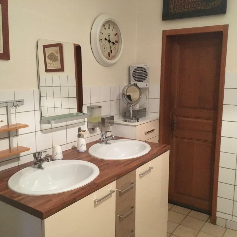 Balleville Gite De Solama Avec Spa מראה חיצוני תמונה